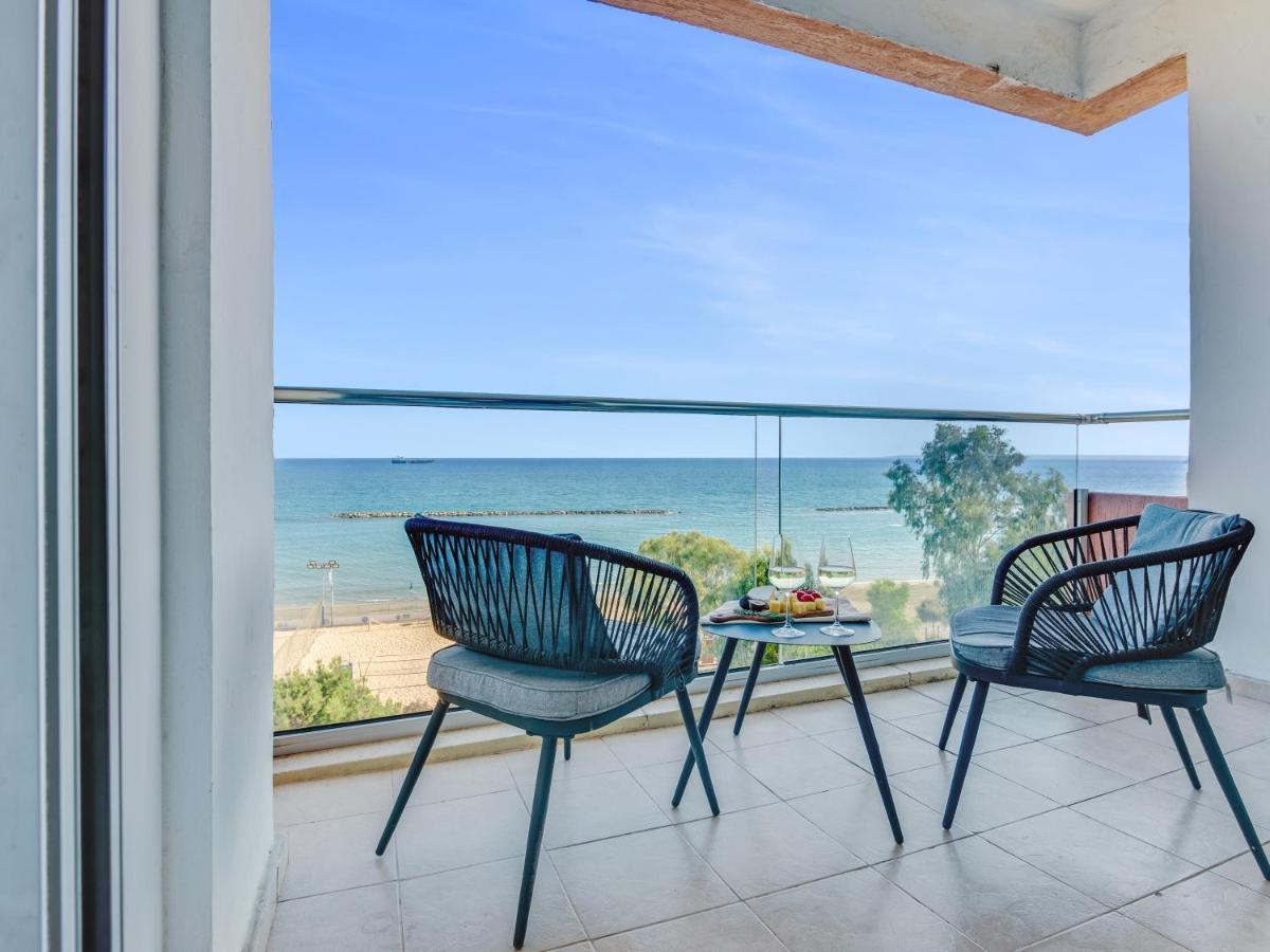 Sanders Kanika Sea Forum - Adorable 2-Bedroom Apartment With Sea View Limassol Exteriör bild