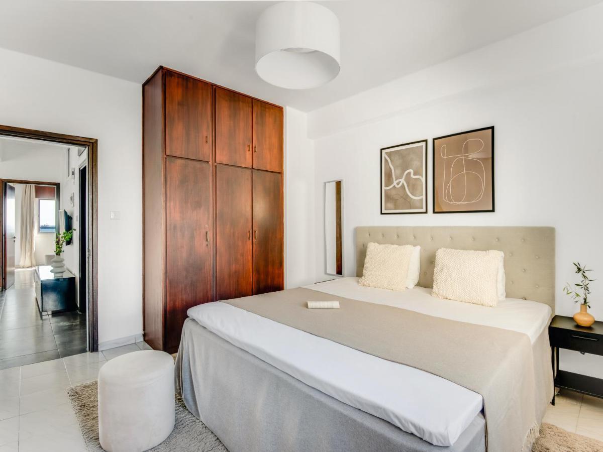 Sanders Kanika Sea Forum - Adorable 2-Bedroom Apartment With Sea View Limassol Exteriör bild